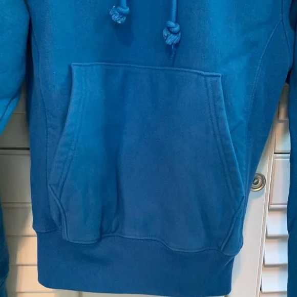 Blue reverse weave Champion hoodie-great condition!💙FINAL MARKDOWN💙 - Picture 8 of 16